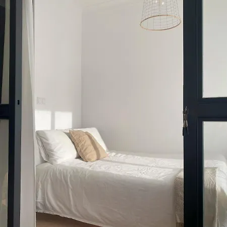 Appartement Lisbon, Renovated T2 Portas De Benfica Amadora