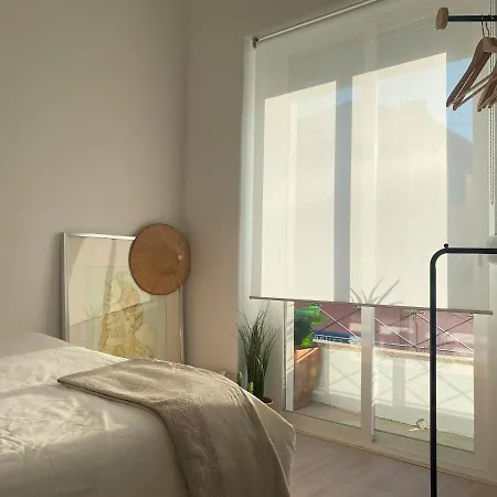 Lisbon, Renovated T2 Portas De Benfica Appartement *